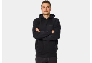 MAJICA SA KAPULJAČOM TREK LEFT STACKED HOODIE S CRNA